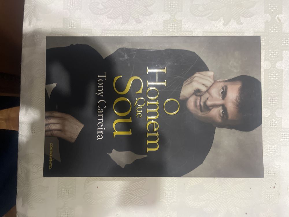 Livro “o homem que sou” Tony Carreira
