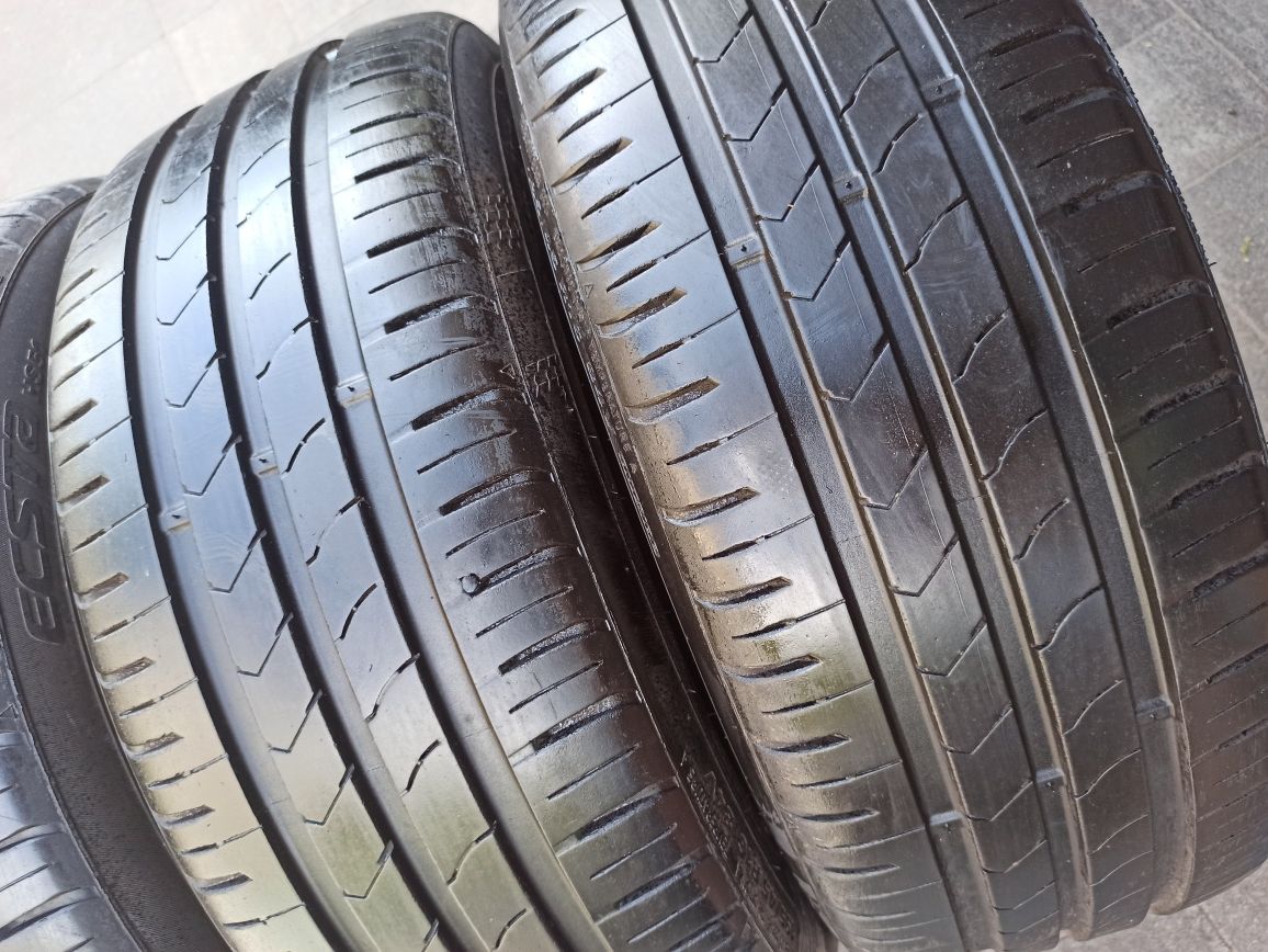 Летняя резина 195/45 R16 Kumho Ecsta