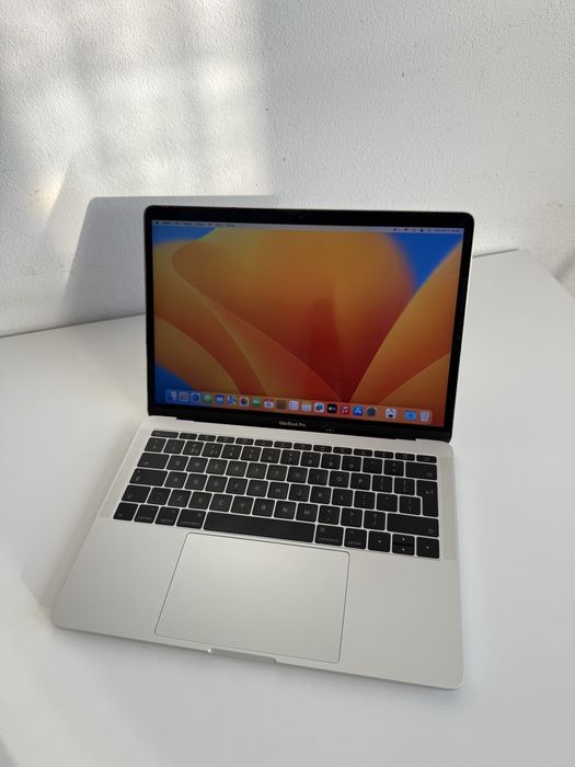 MacBook Pro, 13-inch, 2017, 16GB pamięci
