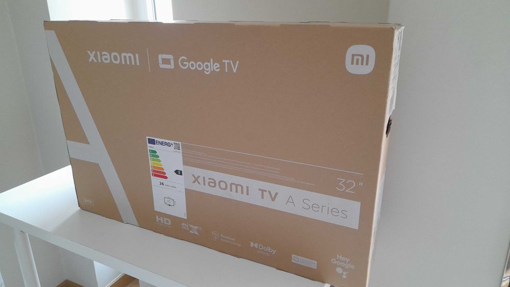 Xiaomi Smart TV HD de 32 pol. Google TV com Android -- NOVA NA CAIXA