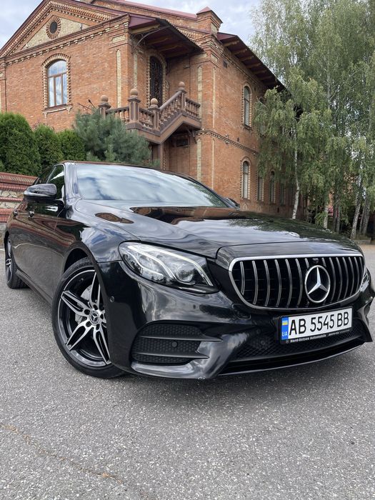 Продам Mercedes E 213  300D
