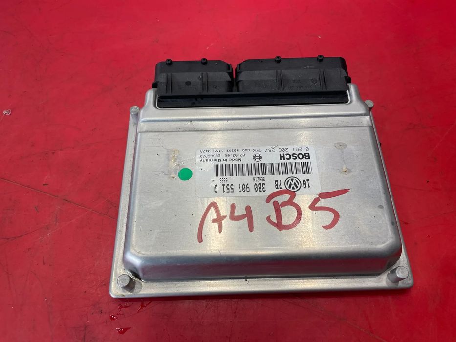 Sterownik silnika Audi A4 B5 3B0907551Q