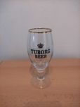 szklany pokal do piwa