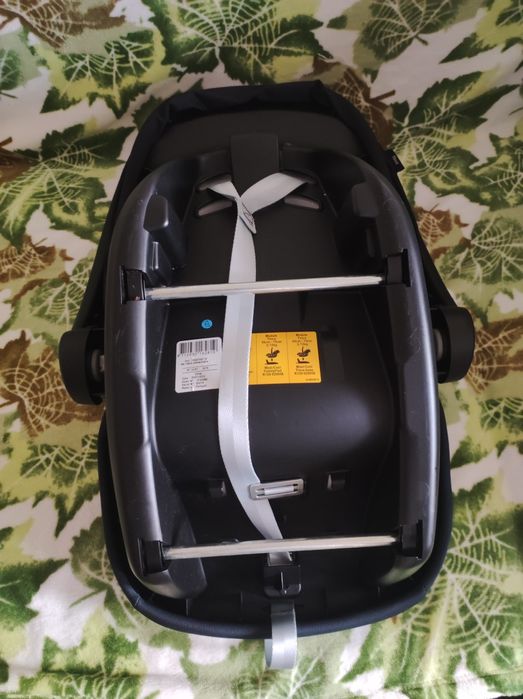 Автокрісло 0+ Maxi Cosi Tinka 2022 максі стан нового козі