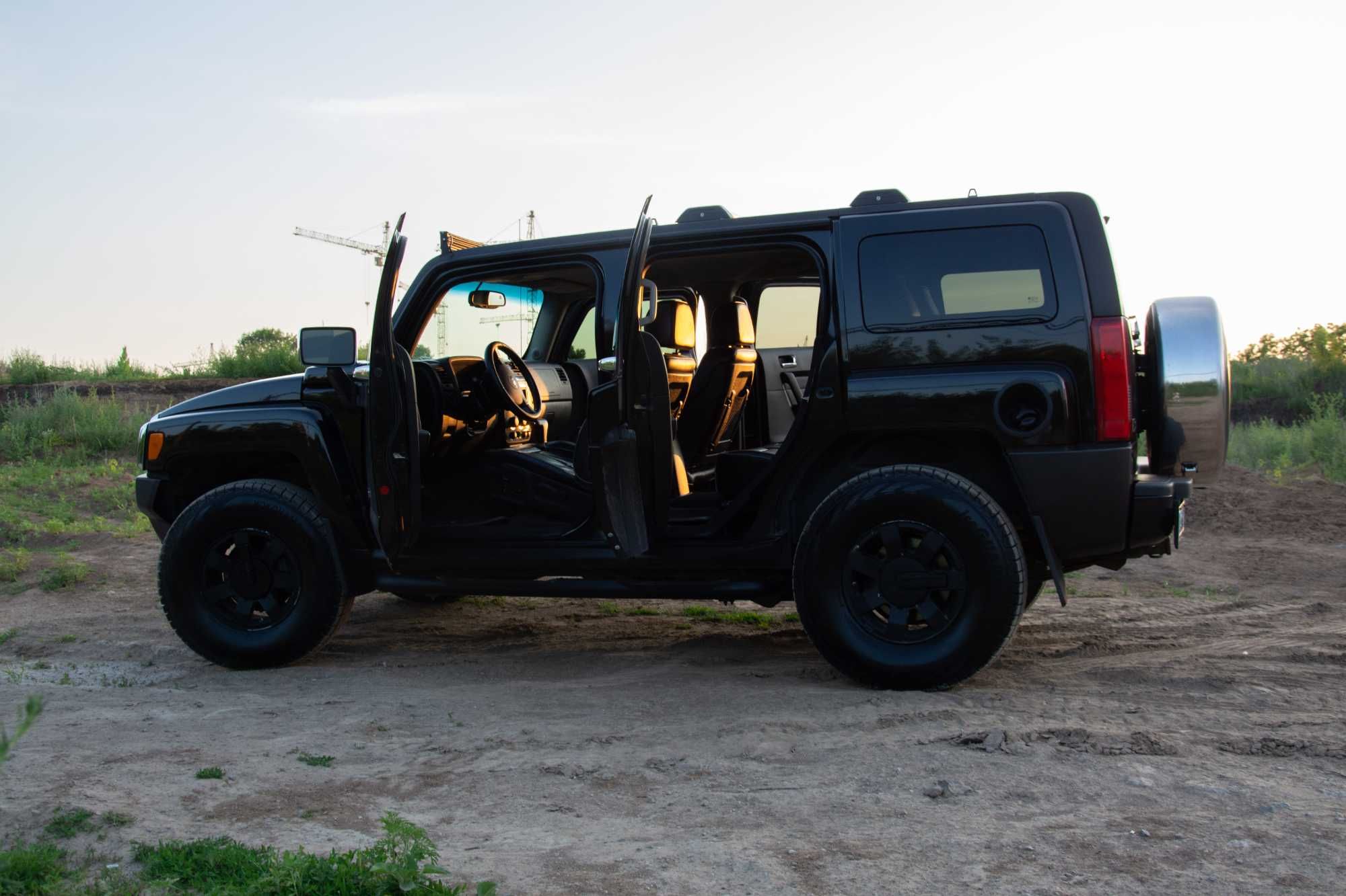 Настоящий Внедорожник Hummer H3 (рамный джип)