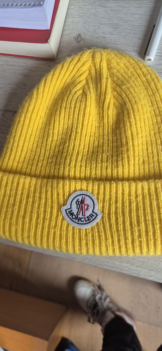 Gorro moncler como.novo