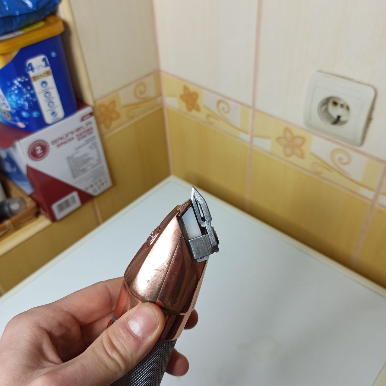 Професійна машинка Babiliss Pro FX8700RGE