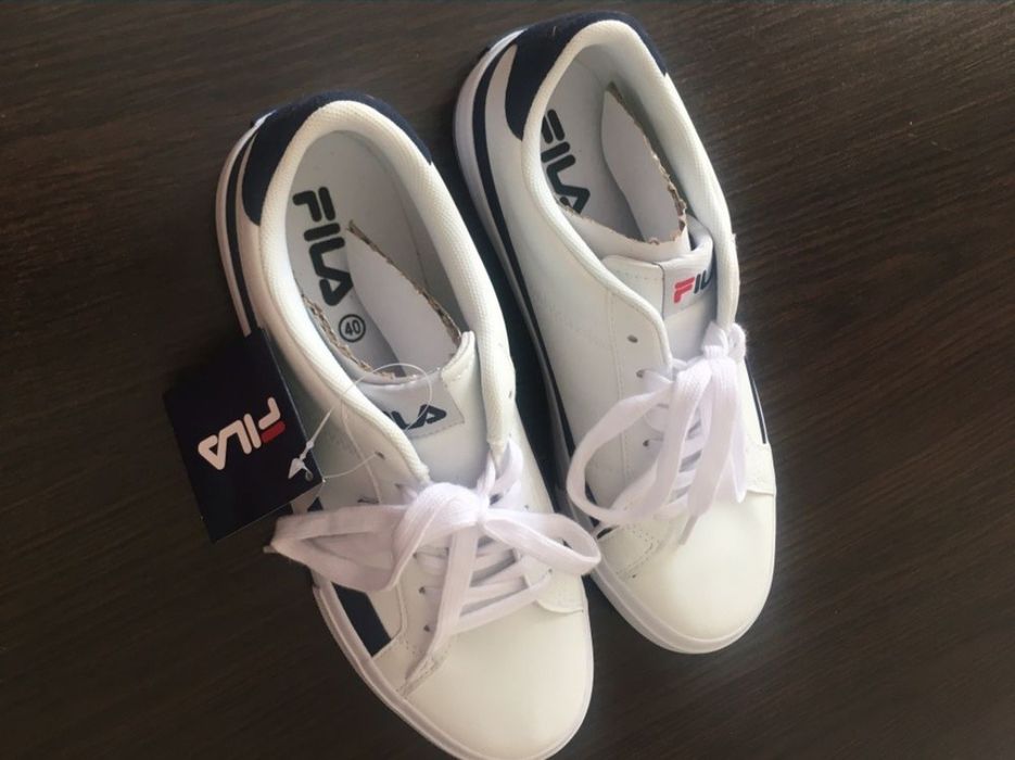 Мужские кожаные кеды кроссовки Fila размер 40