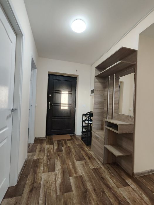 2к.квартира в новобудові Митниця