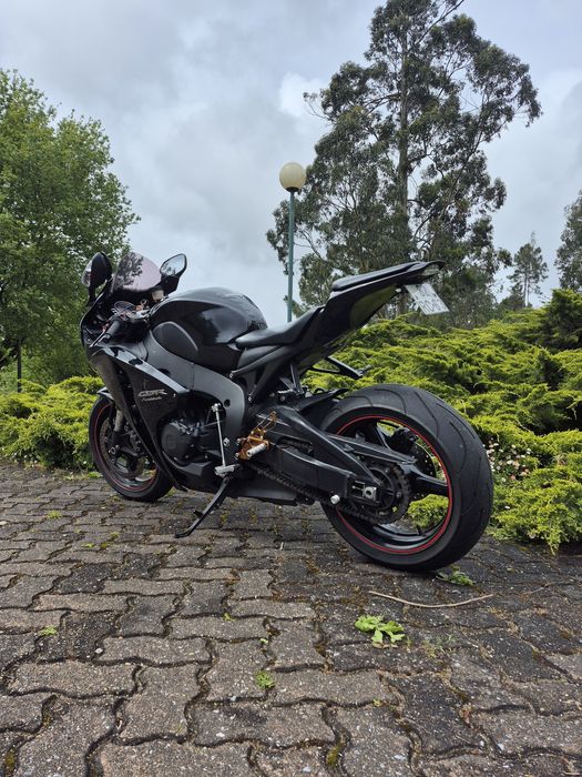 Cbr 1000rr fireblade 2012