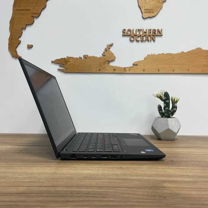 Lenovo ThinkPad T14 G3 i5-1235U 16GB 256GB 14.1" FHD Klasa A