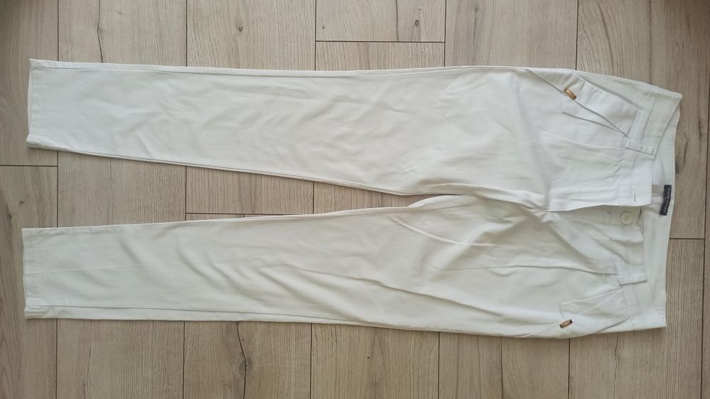 Białe spodnie damskie rozmiar s