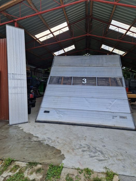 Brama garażowa  panelowa 345x440