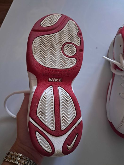 Buty chłopięce na jesień Nike, za kostkę, r. 32