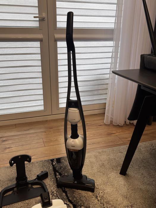 Odkurzacz Electrolux Pure Q9 w zestawie