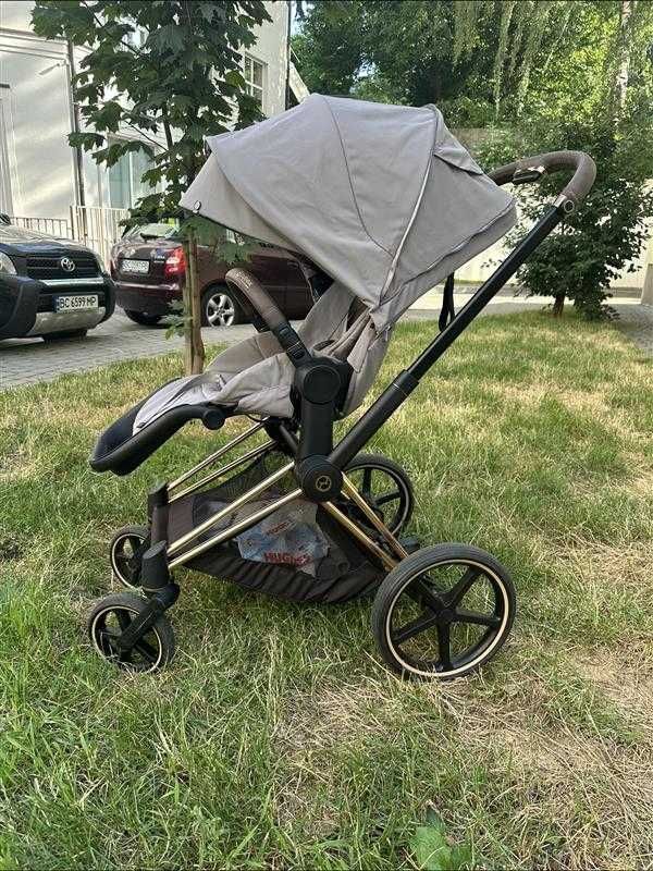 Cybex Priam 3в1 Soho Grey на шасі Rose Gold — повний комплект