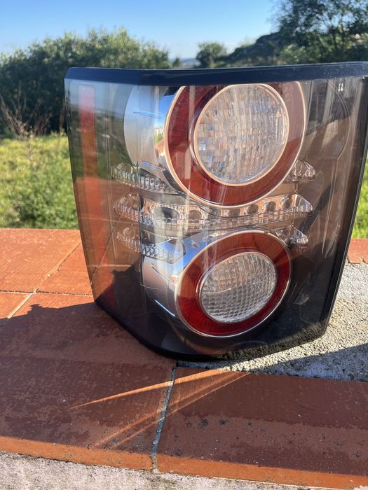 Farois  traseiros Land Rover