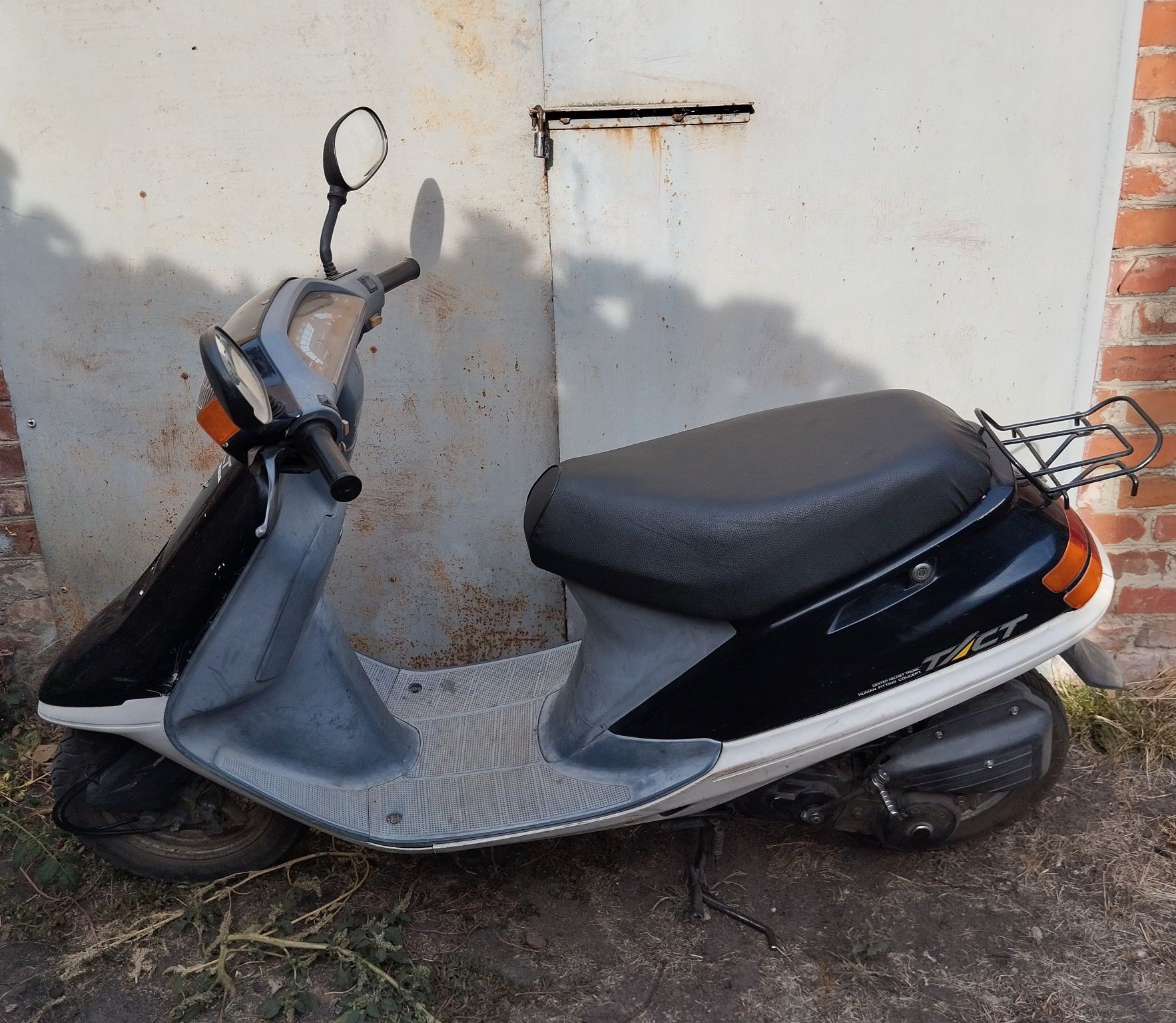 Продам Скутер Honda Tact AF-24 в гарному стані