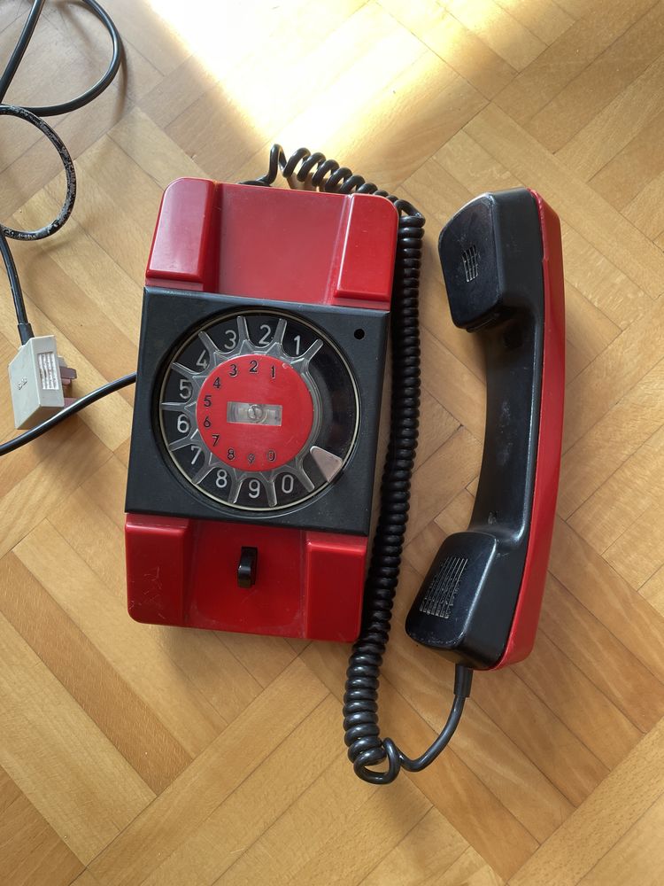 Telefon stacjonarny BRATEK dla kolekcjonera PRL