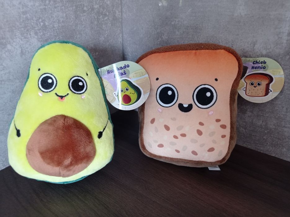 Maskotki z Biedronki awokado Adaś chlebek Henio