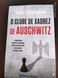 O Clube de Xadrez de Auschwitz (portes grátis)