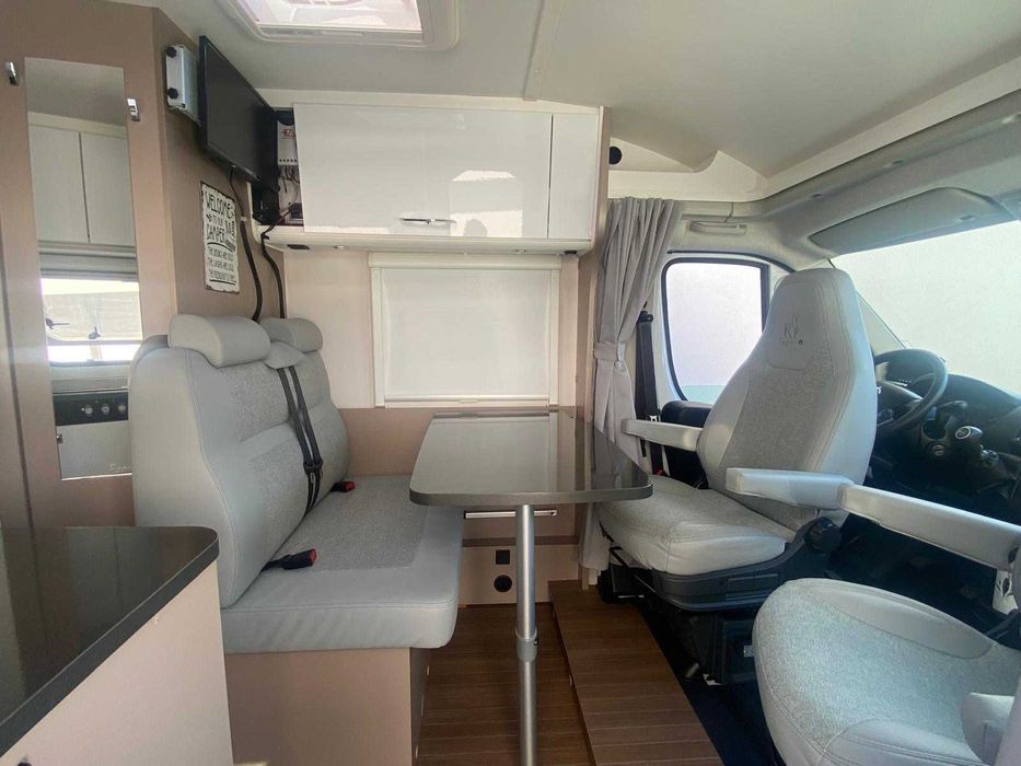 Autocaravana Etrusco - cama casal + solteiro - recente, poucos km