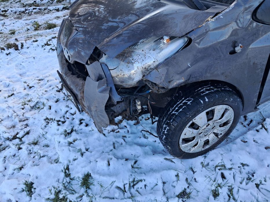 Toyota yaris II 1.3 vvti. 2009 rok. Salon Polska.