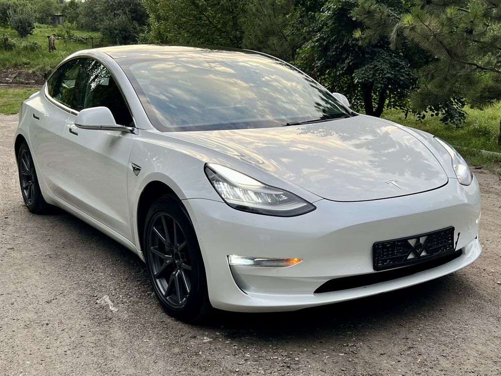 Tesla Model 3 Long Range Dual Motors