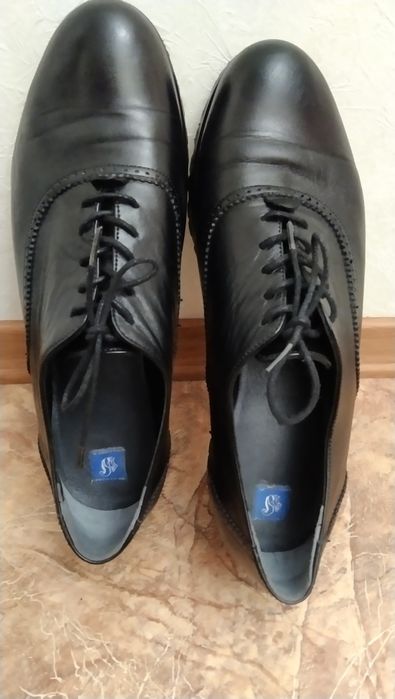 Туфли шкіряні  жіночі