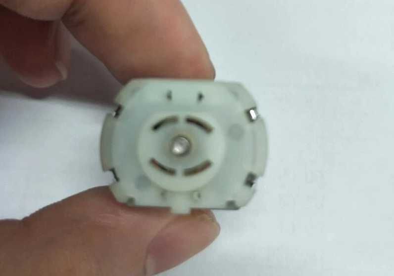 Micro motor de retrovisor - Mercedes, Porsche, Citroën, Peugeot