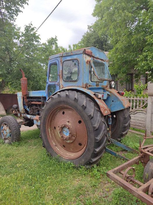 Трактор Т-40   в робочому стані