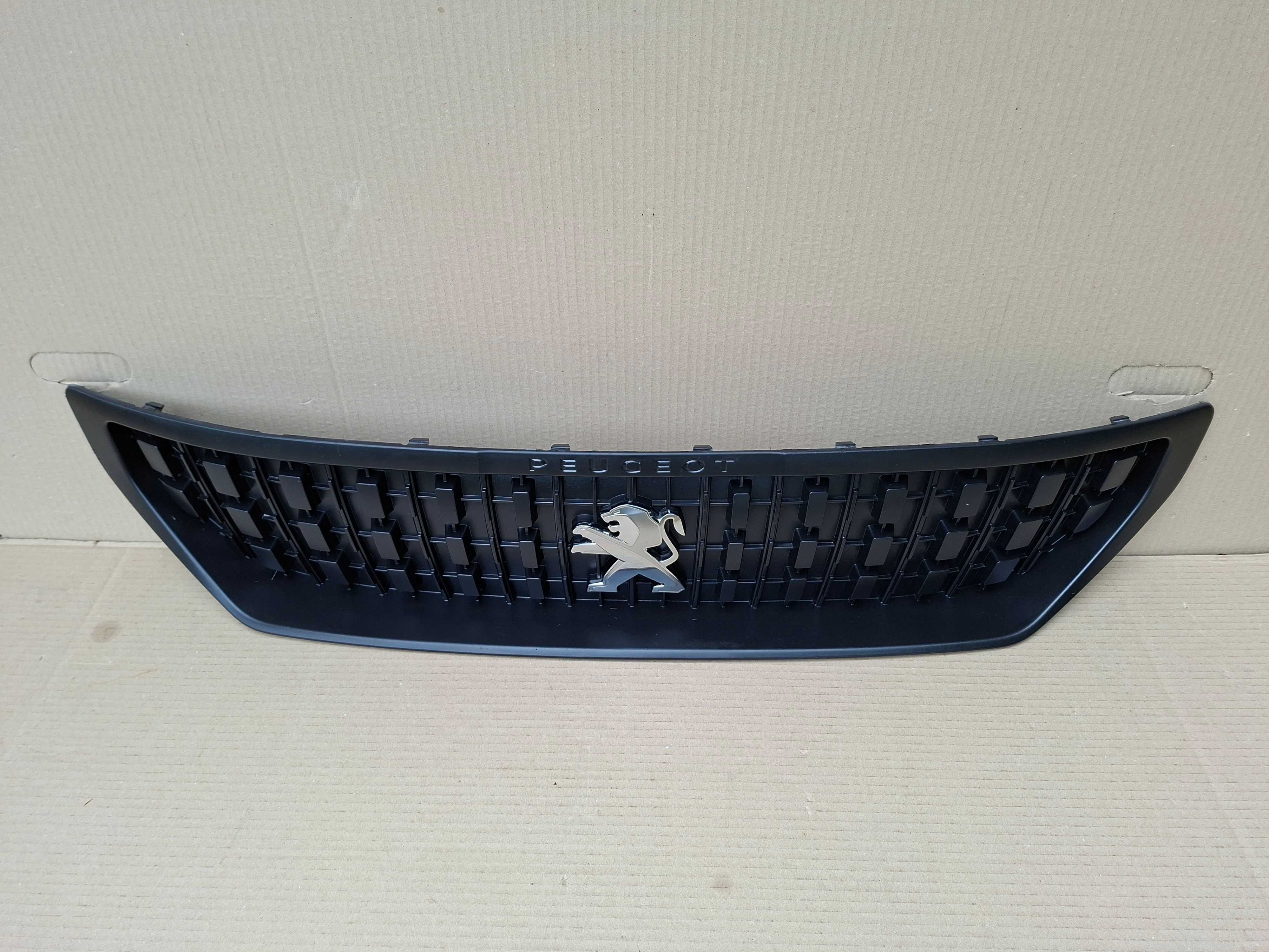 peugeot expert III grill atrapa