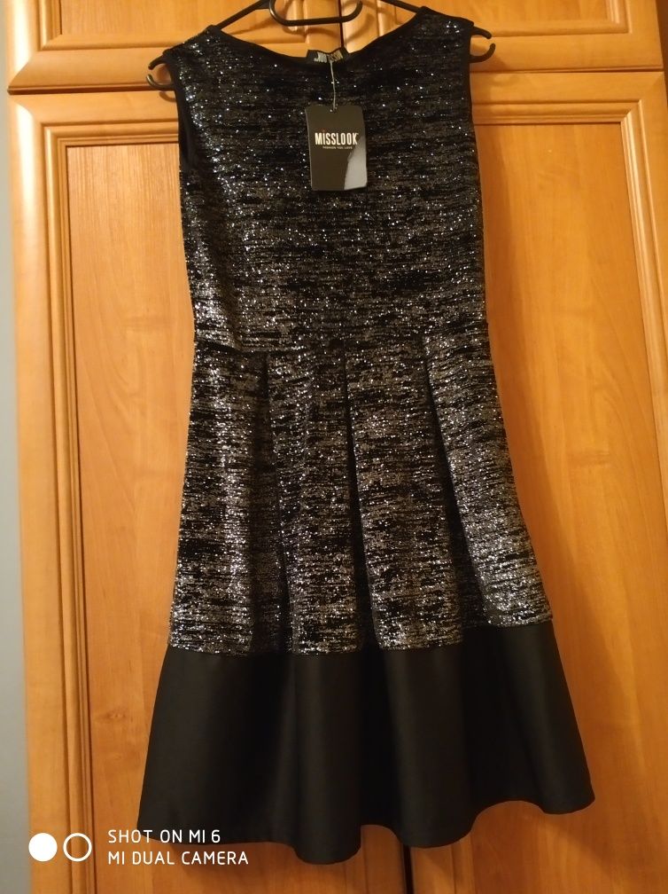 Sukienka piękna czarna weselno imprezowa błyszcząca elegancka wygodna
