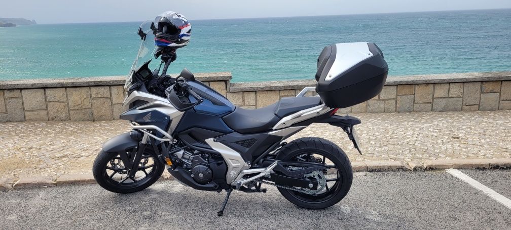 Honda NC750X DCT poucos kms