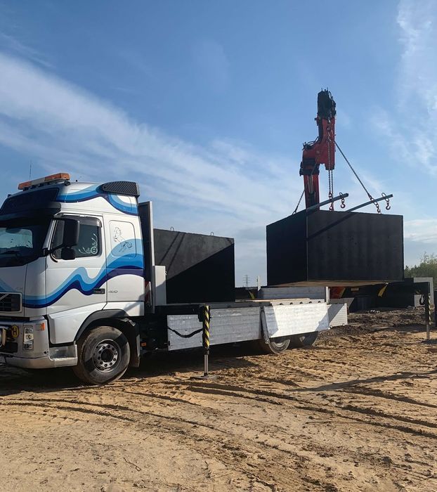 Piwnica Piwniczka Betonowa Ogrodowa Ziemianka Kanał Samochodowy Schron