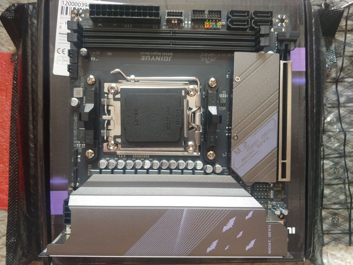 Материнська плата ITX JGINYUE B650i Night Devil