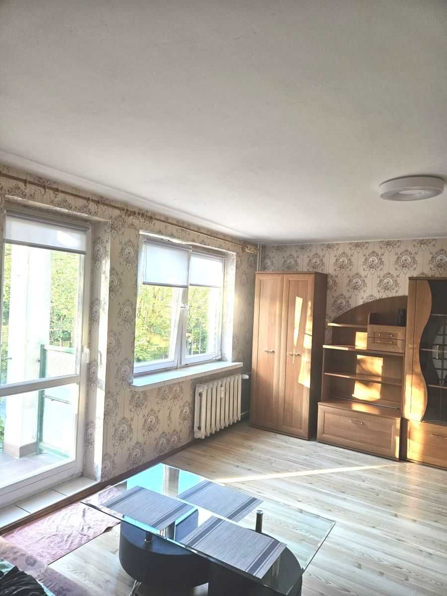 Na wynajem, mieszkanie- kawalerka w Dąbiu