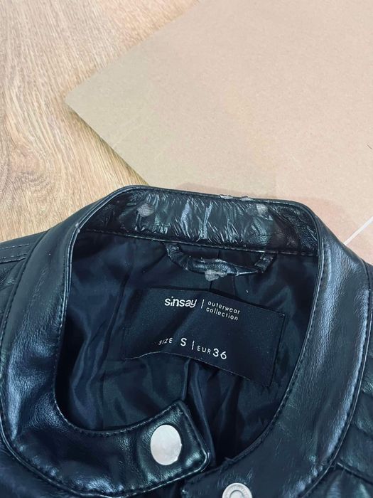 Sinsay S kurtka 36 ekoskora czarna motocyklowa krotka