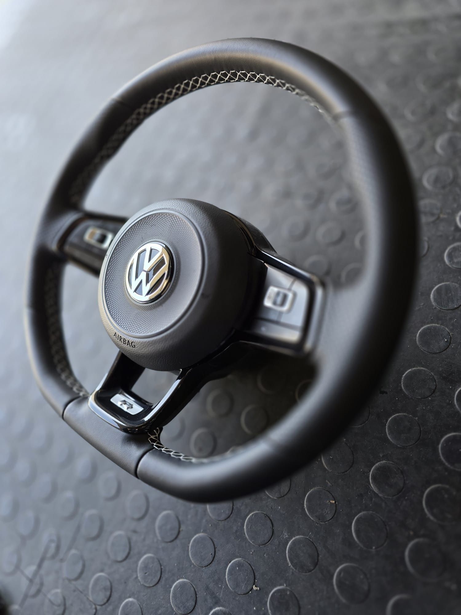 Volante Vw Golf 7 /7.5  R + Air-Bag C/NOVO