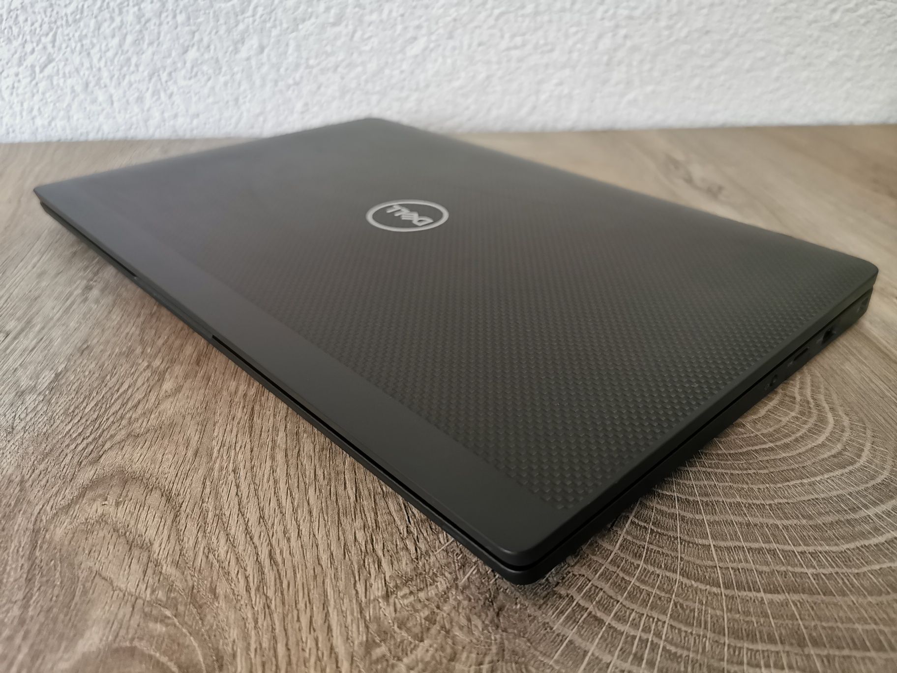 Ноутбук Dell Latitude 7400, Core I7 - 8665u, ram 16 gb, ssd 1tb