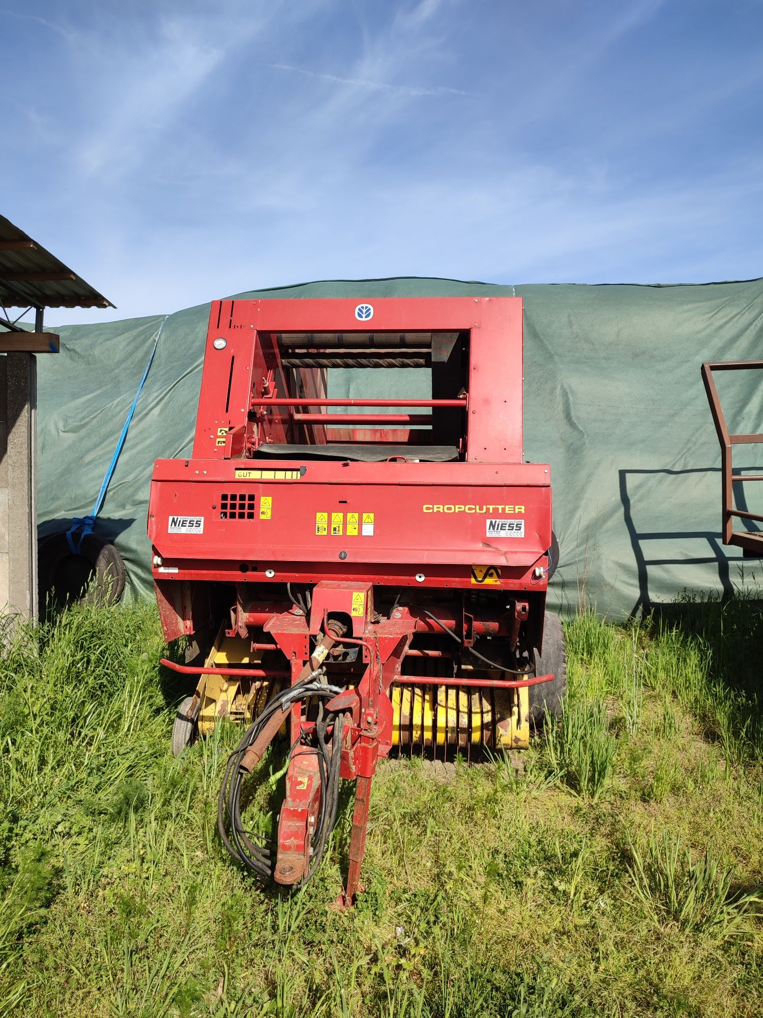 Prasa New Holland 658 na części siatka sznurek 648 644