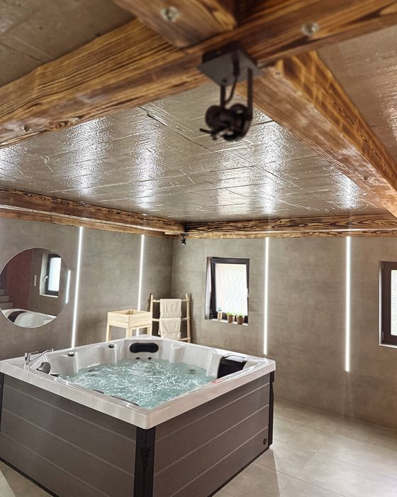 Domy do wynajęcia  na wyłączność. Basen , jacuzzi, sauna.