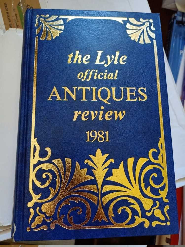 The Lyle Official Antiques Review 1981 by Margaret Rutherford