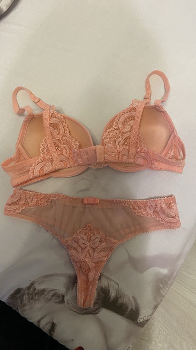 Продам комплект жіночий