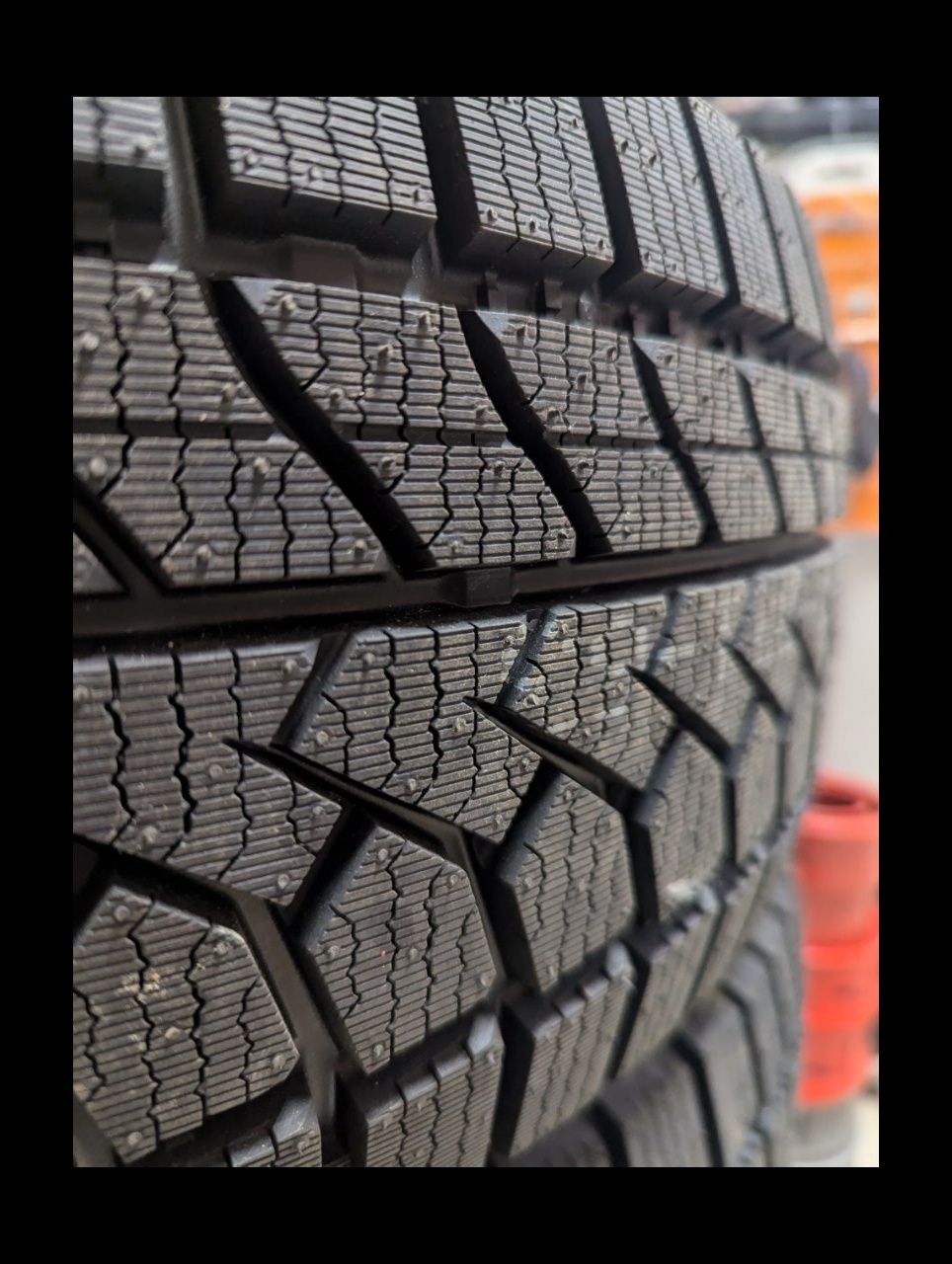 Шина зимова WestLake SW628 215/60 R17 96T