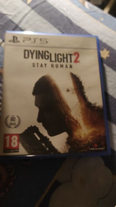 Dyingloght2 Stay Human