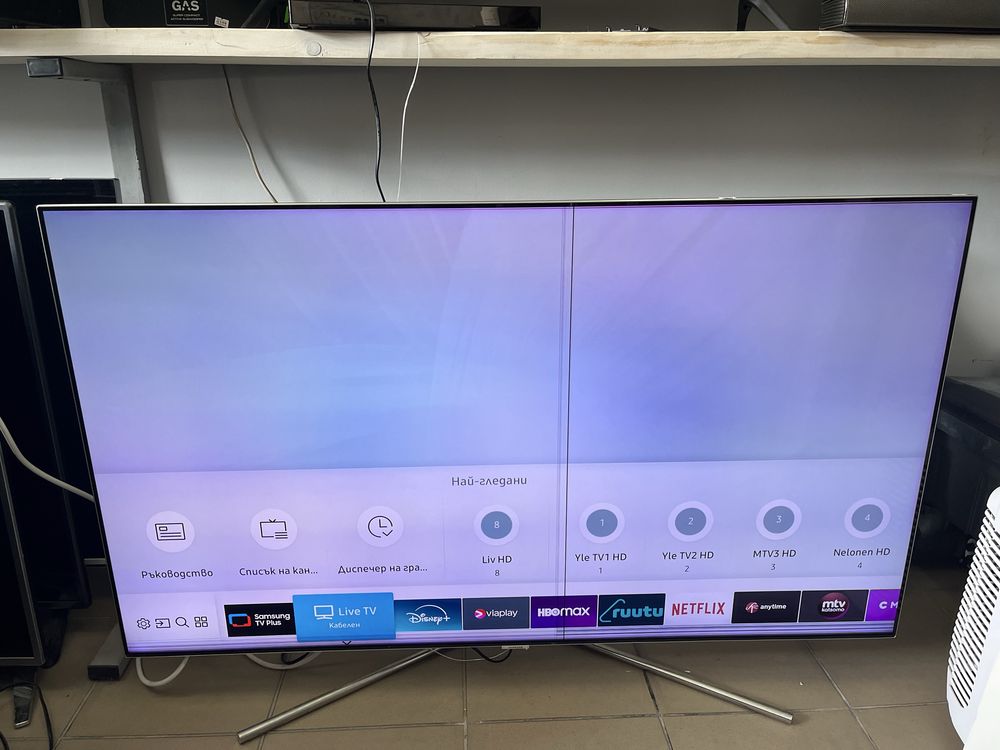 Телевізор Samsung Q7F QE55Q7FAMT  Smart TV з дефектом