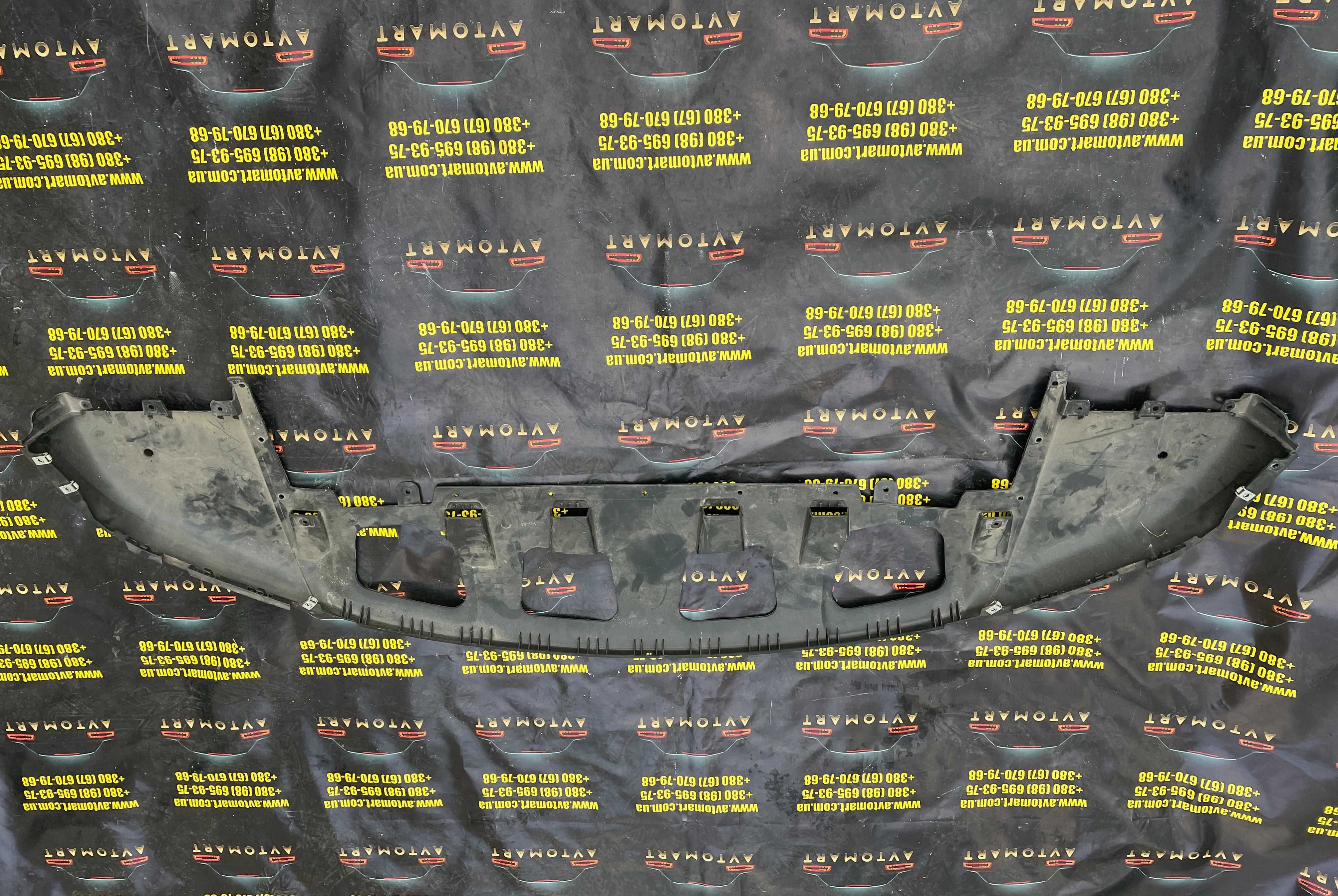 Спойлер переднього бампера 1034833-00-e Tesla X Накладка бампера