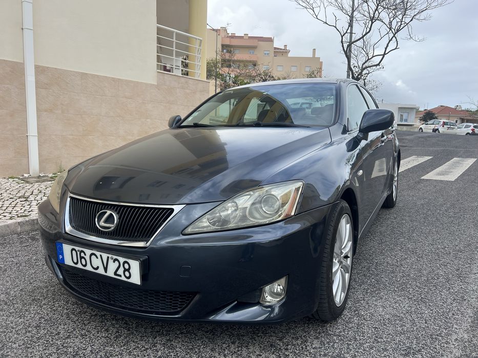 Lexus IS 220Diesel