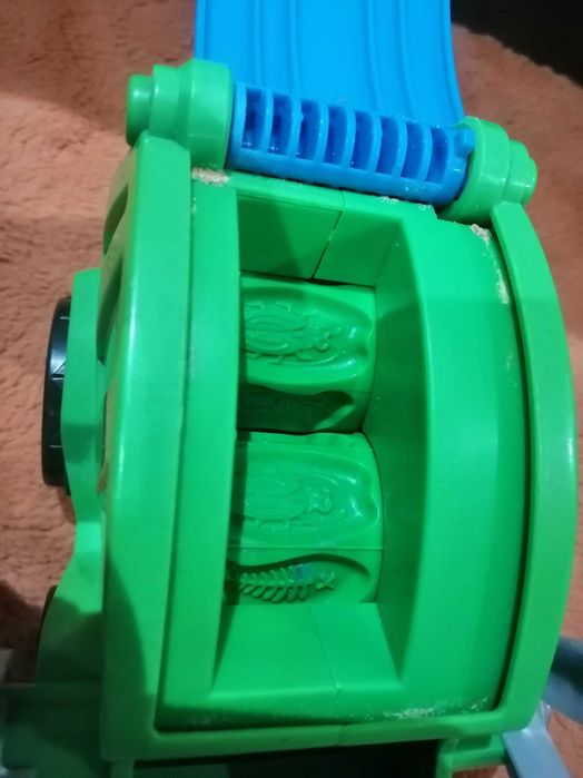 Auto Hasbro ciastolina